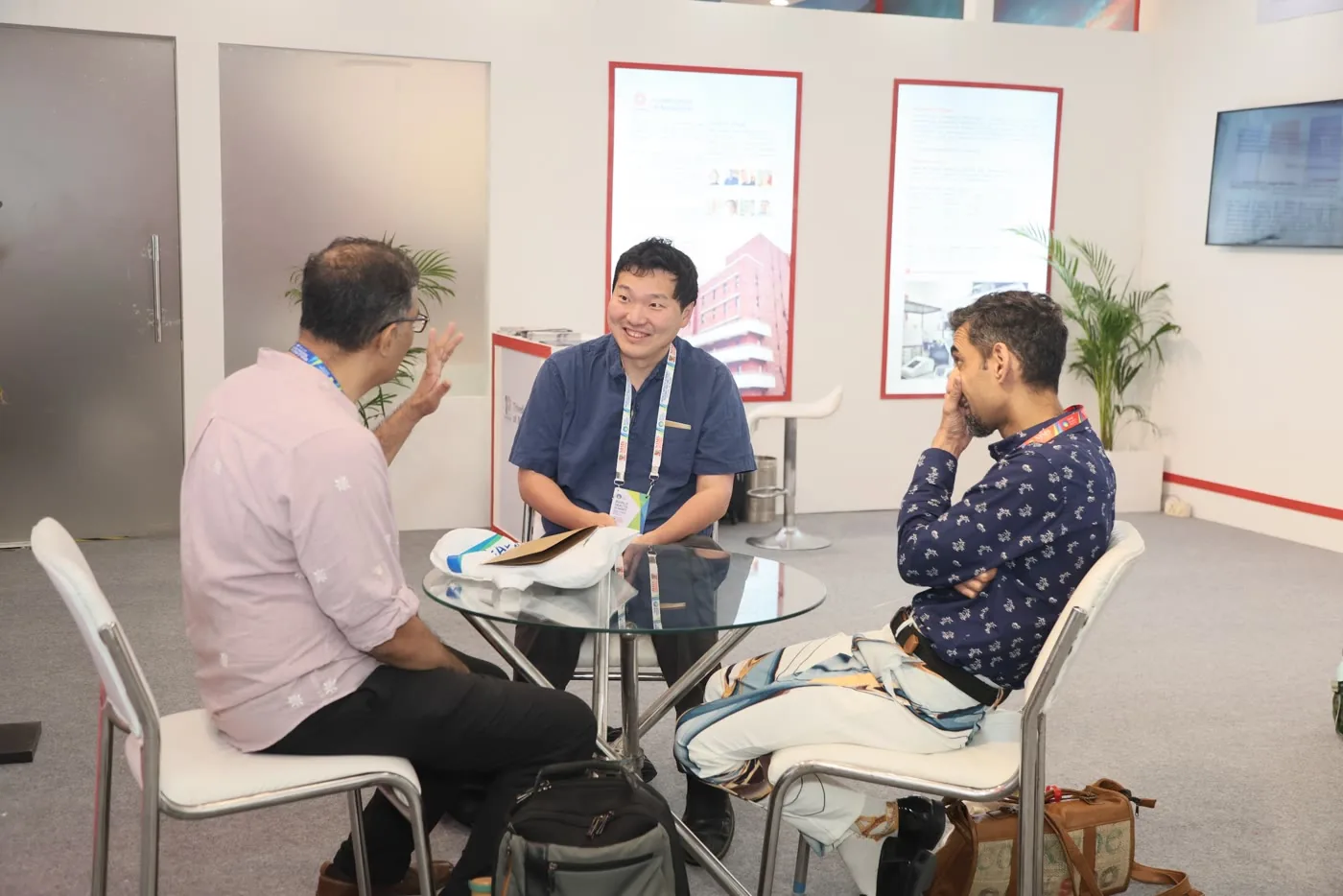 Exhibition stand meeting at a Delhi trade show